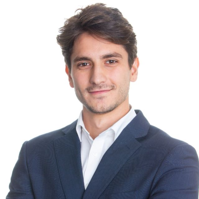 Direção: Heitor C.